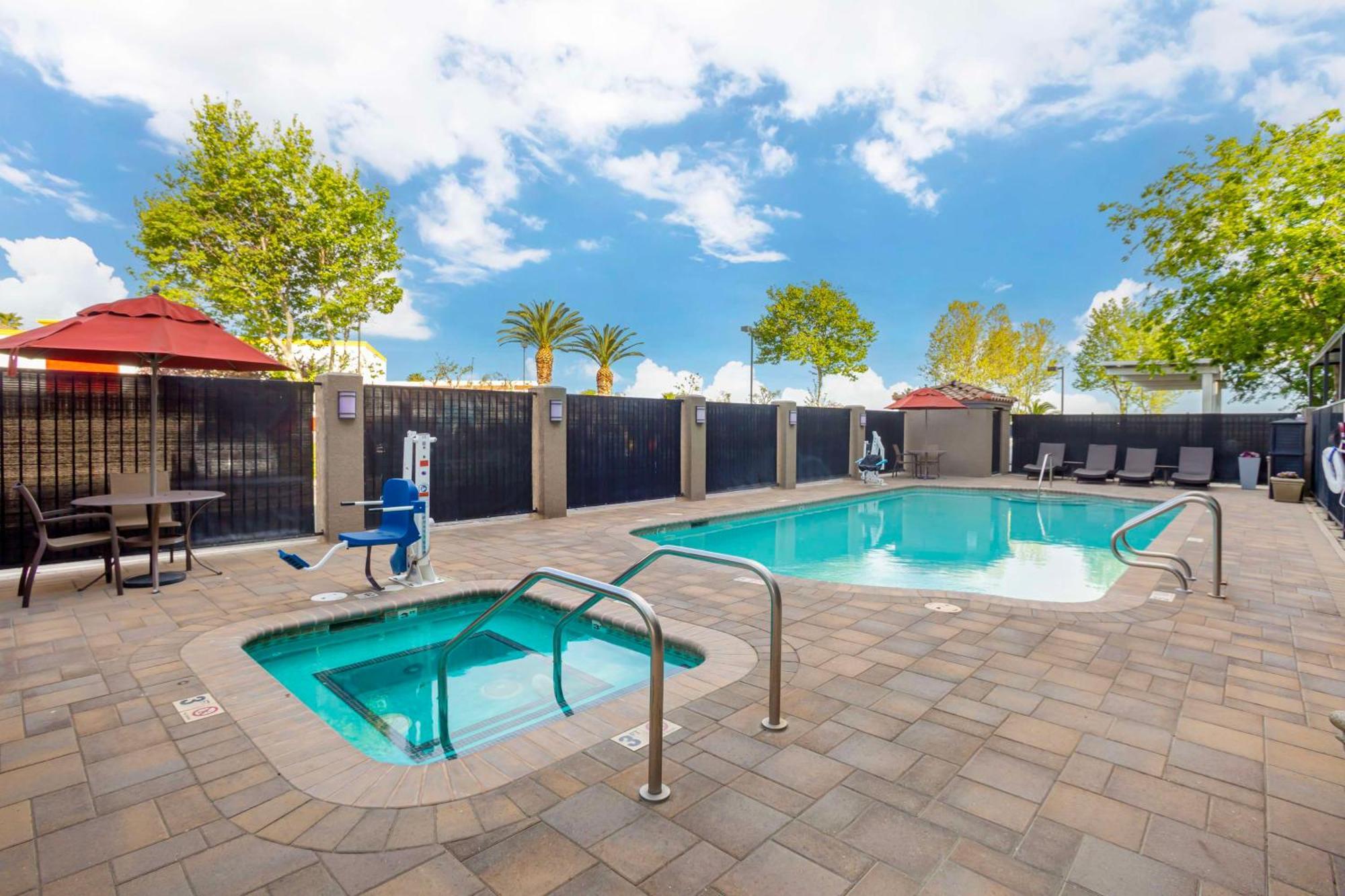 Best Western Plus Villa Del Lago Inn Patterson Exterior foto